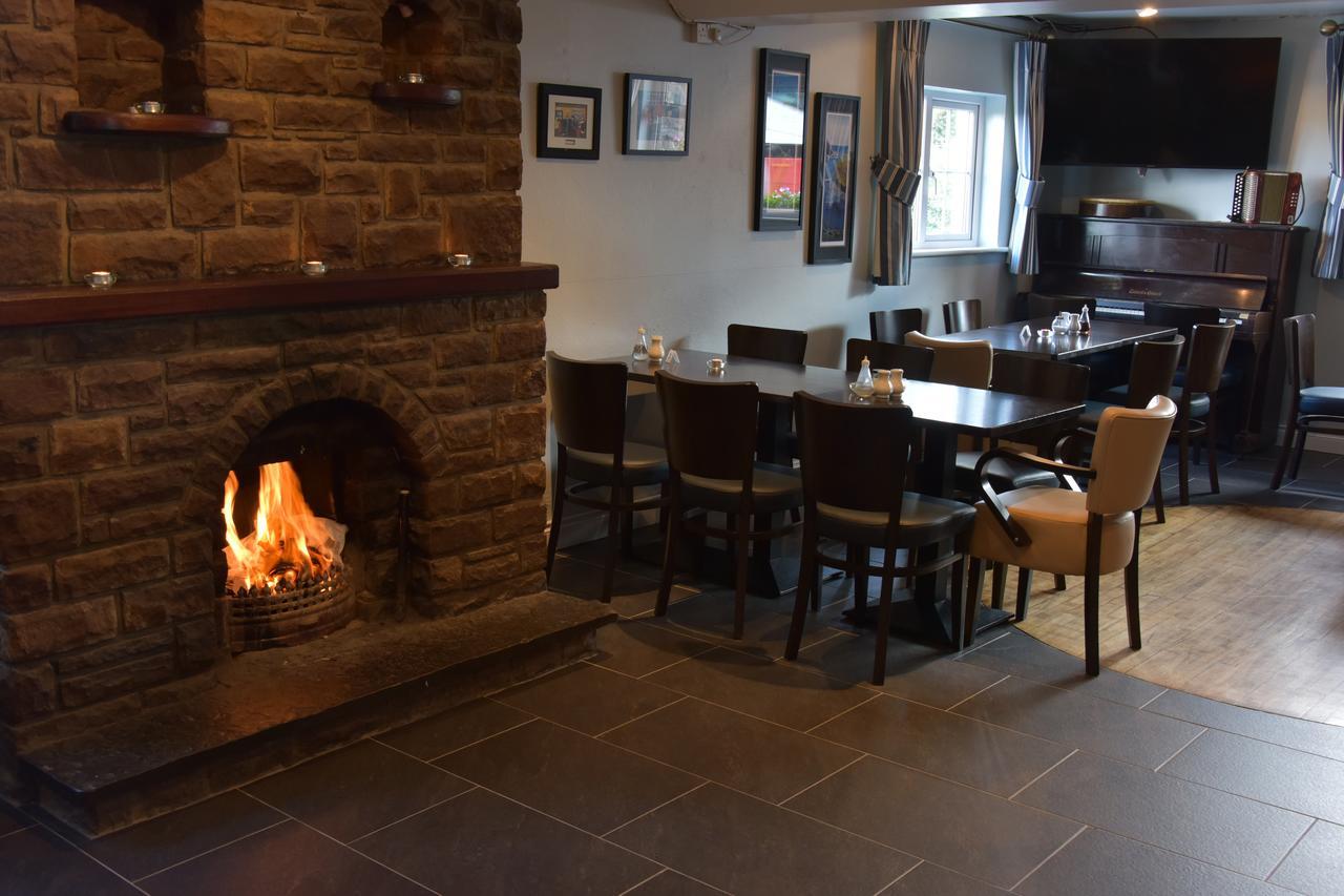 Guest house An Bothar Pub